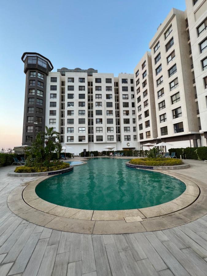 Luxury Hotel Apartment With Pools In Front Auc Kair Zewnętrze zdjęcie